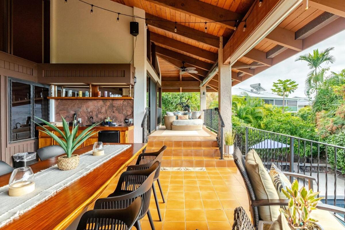 Luxury Villa, Private Pool, Stunning Ocean Views, Prime Location Kailua-Kona Exterior photo