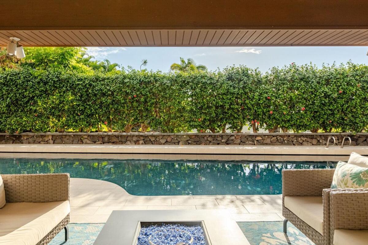 Luxury Villa, Private Pool, Stunning Ocean Views, Prime Location Kailua-Kona Exterior photo